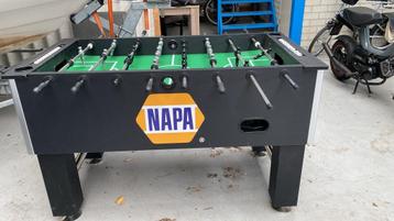 Voetbaltafel beschikbaar voor biedingen