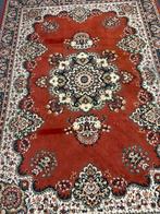 Vloerkleed vintage 250 x 170. Van € 50,- Nu voor € 30,00, Ophalen, Rechthoekig, 200 cm of meer, 150 tot 200 cm