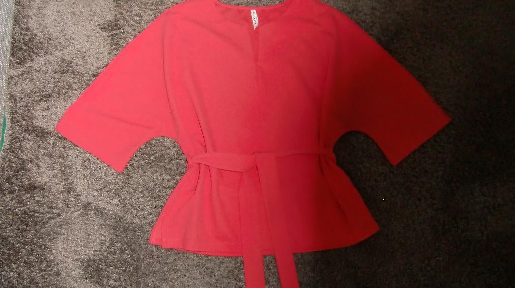 Top  Zoso  maat L, Maat 42/44 (L), Ophalen of Verzenden, Zo goed als nieuw, Korte mouw