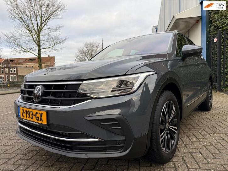 Volkswagen Tiguan 1.5 TSI Business_Line_AUTOMAAT_NAVI__NETTE, Auto's, Volkswagen, Bedrijf, Te koop, Tiguan, ABS, Adaptive Cruise Control