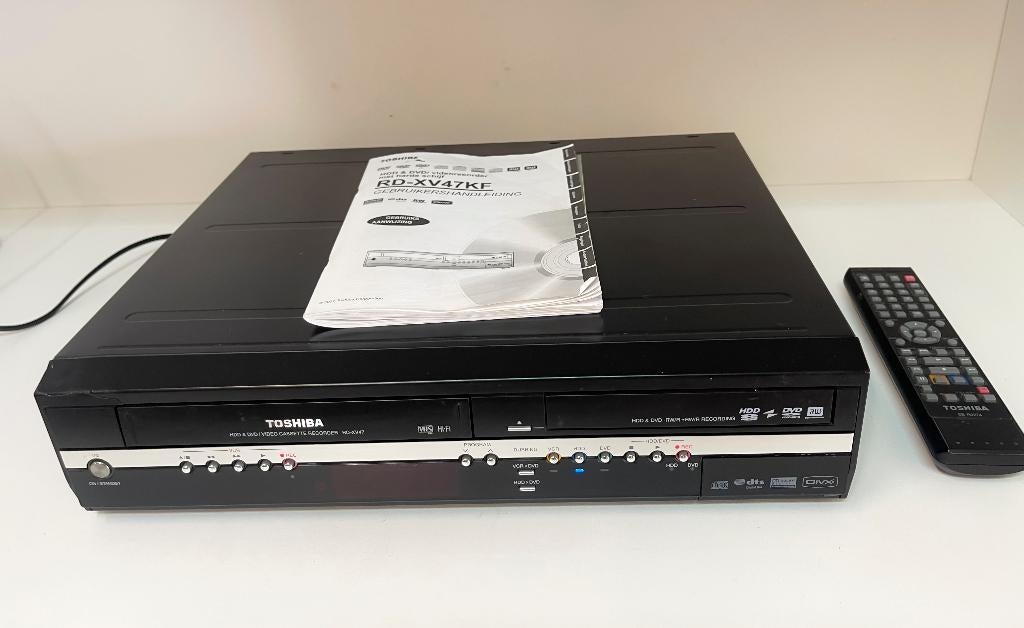 TOSHIBA RD-XV47 VHS Combi DVD& 160GB HDD (Video eet band op), Overige merken, N, Ophalen of Verzenden, Toshiba
