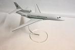 vliegtuig model Dassault Falcon F7X lupa aircraft models, Verzamelen, Luchtvaart en Vliegtuigspotten, Ophalen of Verzenden, Zo goed als nieuw