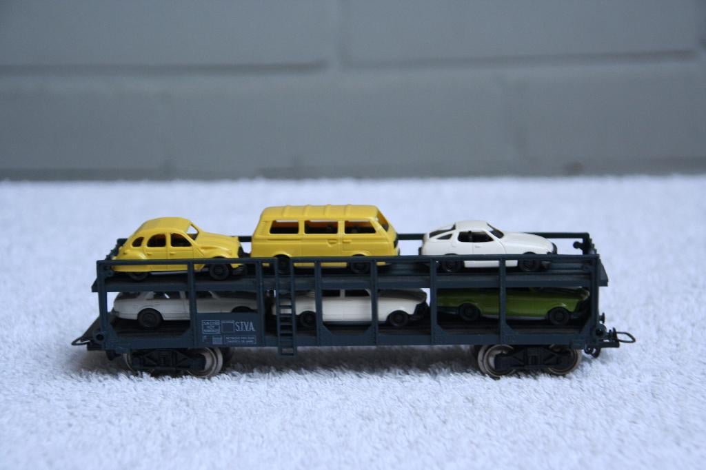 Jouef HO SNCF Autotransporter met 6 auto's (18), Hobby en Vrije tijd, Modeltreinen | H0, Gelijkstroom, Jouef, Wagon, Ophalen of Verzenden