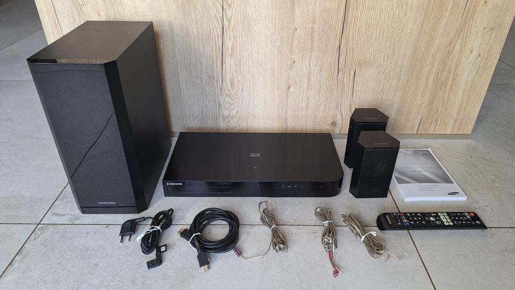 Samsung HT-H5200 2.1 Home Cinema Set Compleet in nette staat, Audio, Tv en Foto, Home Cinema-sets, Overige merken, 2.1-systeem