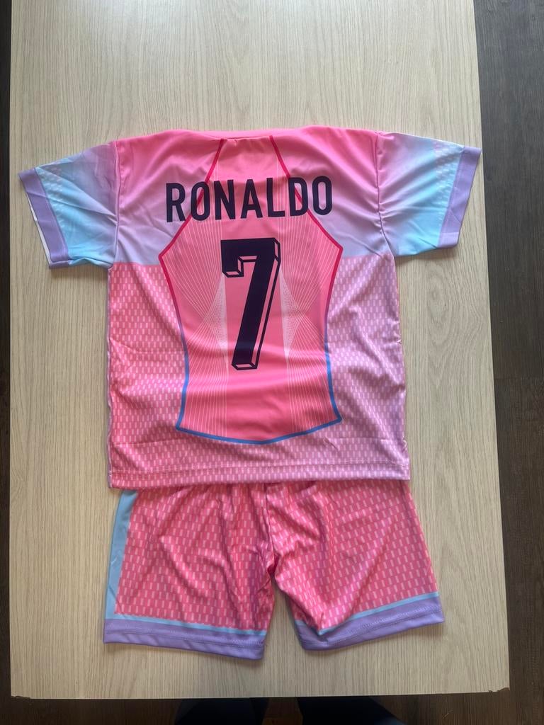Ronaldo voetbaltenue voetbalshirt met broek wk/ek, Ophalen of Verzenden, Nieuw, Set