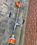 Stihl bosmaaier fs 220, Tuin en Terras, Bosmaaiers, Ophalen of Verzenden, Zo goed als nieuw, Benzine
