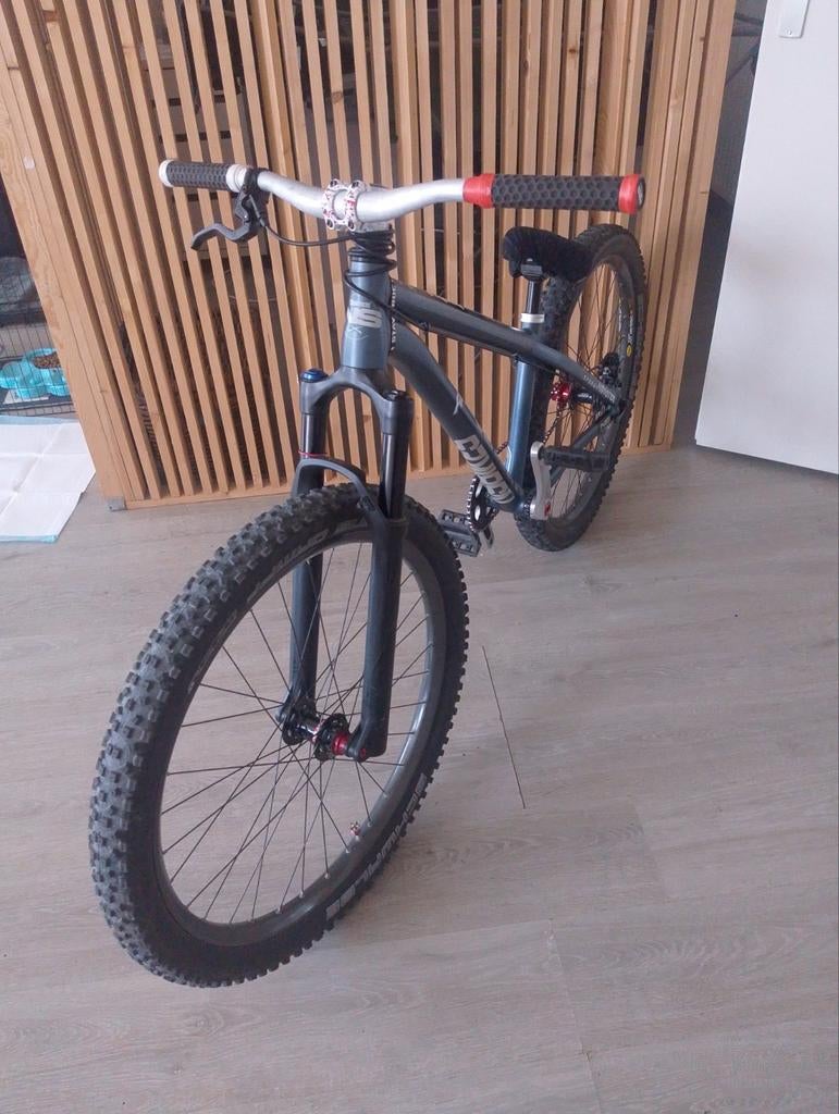 Ns bikes dirt jumper, Fietsen en Brommers, Minibikes, Midibikes en Pitbikes, Ophalen of Verzenden