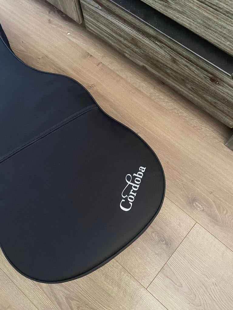 Cordoba C10 Spruce, Muziek en Instrumenten, Ophalen, Zo goed als nieuw, Klassieke of Spaanse gitaar, Met koffer
