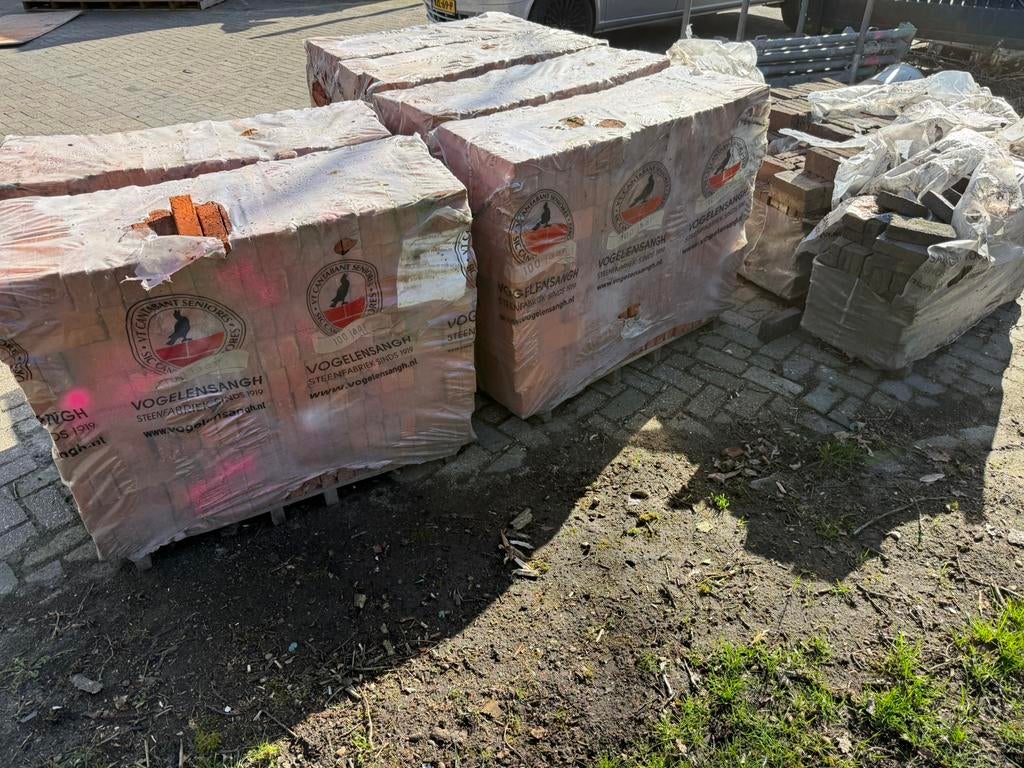 Partij Oude veldhoven stenen metselstenen, Doe-het-zelf en Verbouw, Ophalen, Zo goed als nieuw, Bakstenen