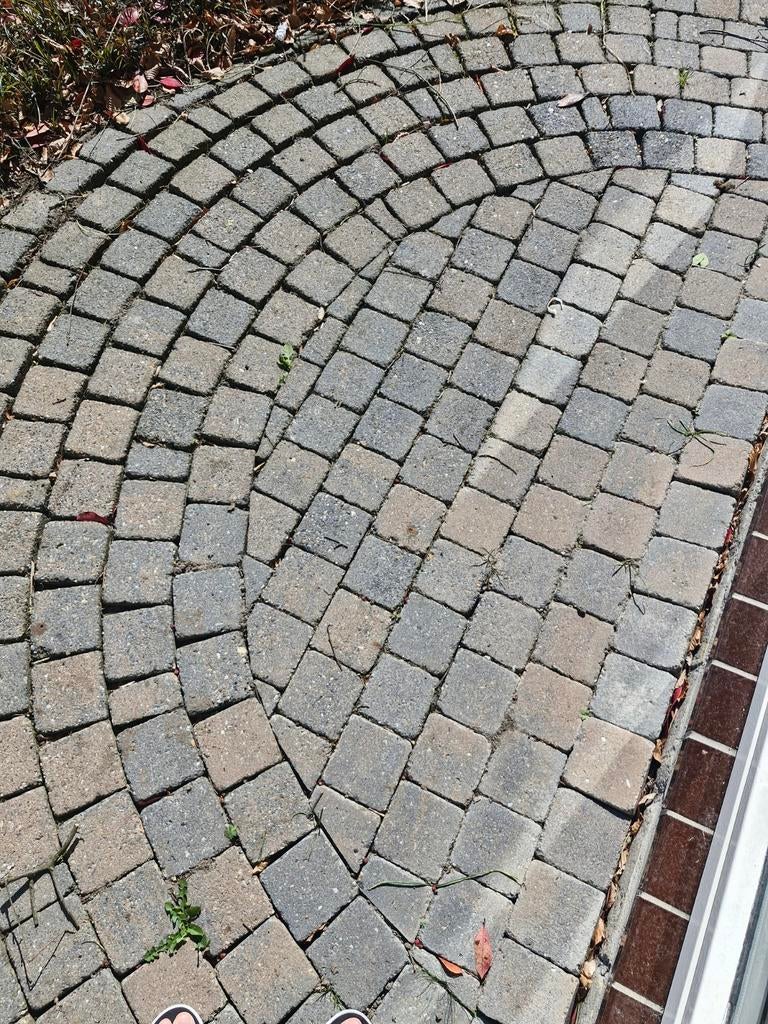 Koppelstones in waaiervorm / halve cirkel, Tuin en Terras, Ophalen, Gebruikt, Klinkers, Minder dan 5 m²