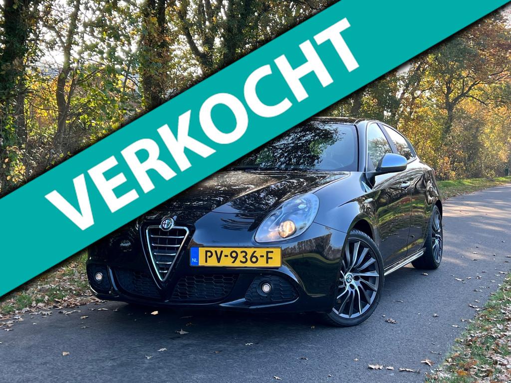 Alfa Romeo Giulietta 1.7 TBi Quadrifoglio Verde | Cruise + C, Auto's, Euro 5, Gebruikt, 4 cilinders, Leder en Stof