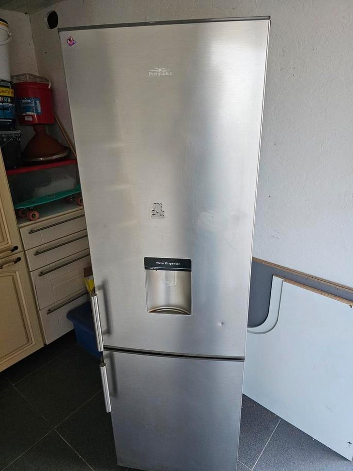Everglades Koel/vrieskast met waterdispenser, Witgoed en Apparatuur, Koelkasten en IJskasten, Gebruikt, Met aparte vriezer, 200 liter of meer