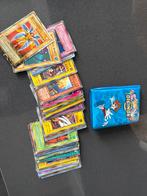 Oude Digimon en Yu-Gi-Oh! kaarten met verzamelmap, Ophalen of Verzenden, Gebruikt, Meerdere kaarten