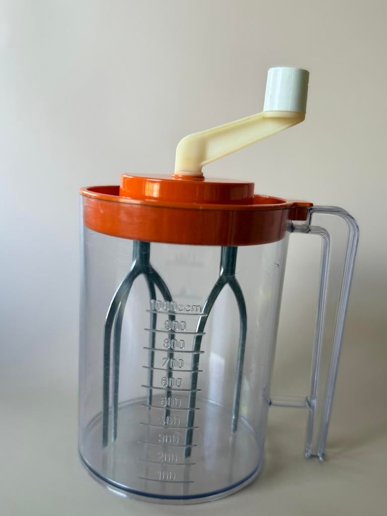 Retro Plastimat handmixer / slagroomklopper - Tsjechoslowaki, Verzamelen, Retro, Ophalen of Verzenden, Huis en Inrichting
