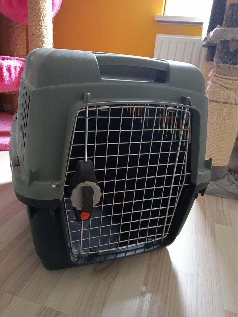 Te koop: Grote reisbench/transport kooi, Ophalen of Verzenden, Zo goed als nieuw