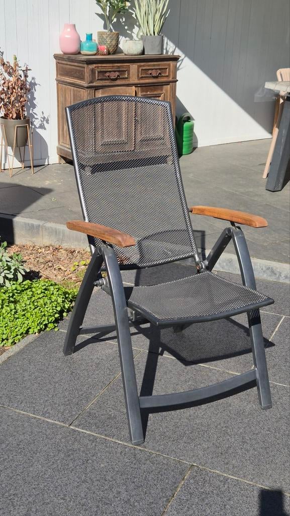 6 ijzeren tuinstoelen met Teak leuningen met kussens, Tuin en Terras, Tuinstoelen, Gebruikt, Metaal, Verstelbaar, Ophalen