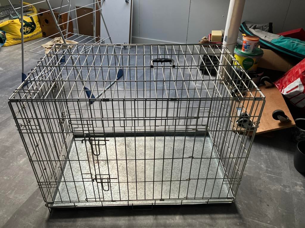 Bench, Ophalen, Hondenkennel, 65 tot 100 cm, Zo goed als nieuw