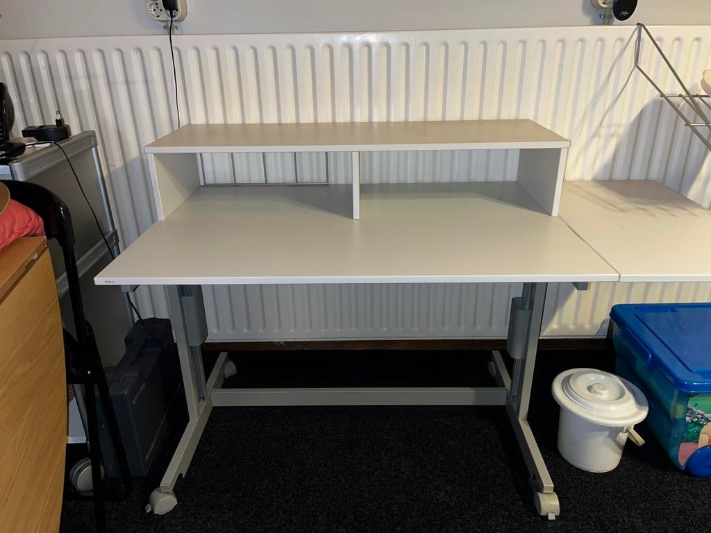Wit bureau, Ophalen, Gebruikt, Wit