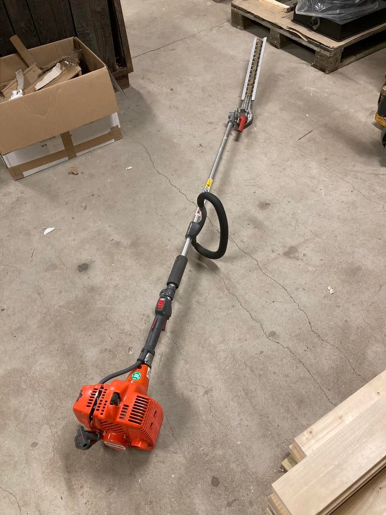 Heggenschaar eleomac stihl husqvarna johnsered, Ophalen of Verzenden, Zo goed als nieuw, Benzine