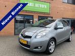 Toyota Yaris 1.3 VVTi Aspiration Automaat ! (bj 2010), 750 kg, 4 cilinders, Bedrijf, Grijs