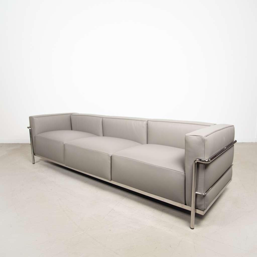 1x Cassina Bank LC3 3-Zits Lichtgrijs Leer – Chroom, Niet ingevuld, Minder dan 75 cm, Niet ingevuld, Ophalen of Verzenden