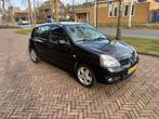 Renault Clio 1.2 16V E4 2007 Zwart, Auto's, Renault, Voorwielaandrijving, Elektrische ramen, 74 pk, 31 €/maand
