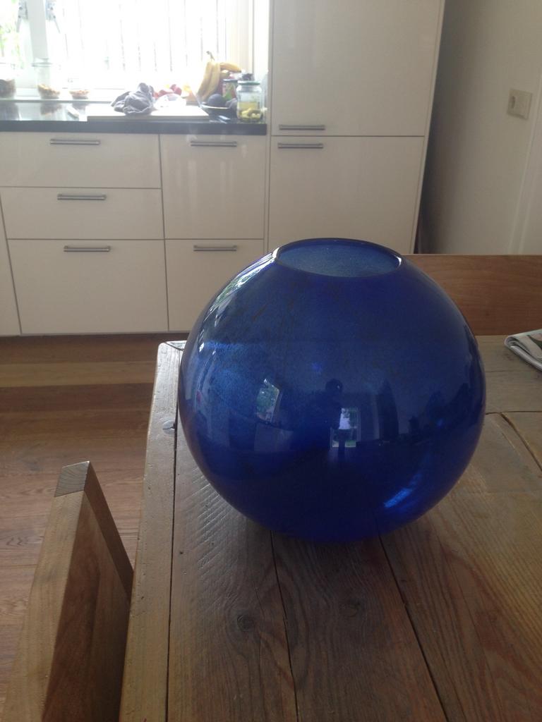 Mondgeblazen glazen vaas groot, Huis en Inrichting, Woonaccessoires | Vazen, Ophalen, Overige kleuren, Minder dan 50 cm, Glas