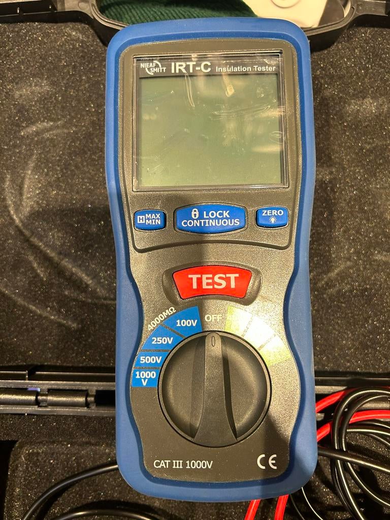 NIFEA SMITT IRT-C Insulation Tester, Doe-het-zelf en Verbouw, Meetapparatuur, Ophalen of Verzenden, Gebruikt, Overige meters