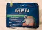 Gezocht Tena men maxi level 4 maat L/XL, Diversen, Verpleegmiddelen, Ophalen of Verzenden, Zo goed als nieuw