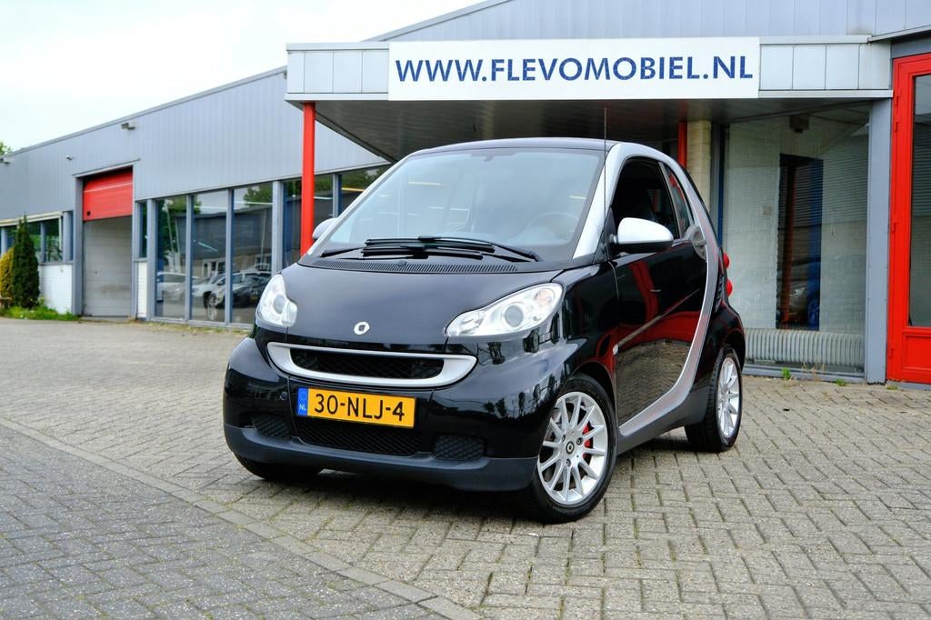 Smart Fortwo coupé 1.0 mhd Passion Aut. Pano|1e Eig|Airco|L, Auto's, Smart, Automaat, Euro 5, Achterwielaandrijving, Gebruikt