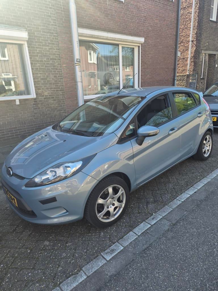 Ford fiesta 1.25 te koop, Auto's, Ford, Stof, Handgeschakeld, Grijs, Fiësta