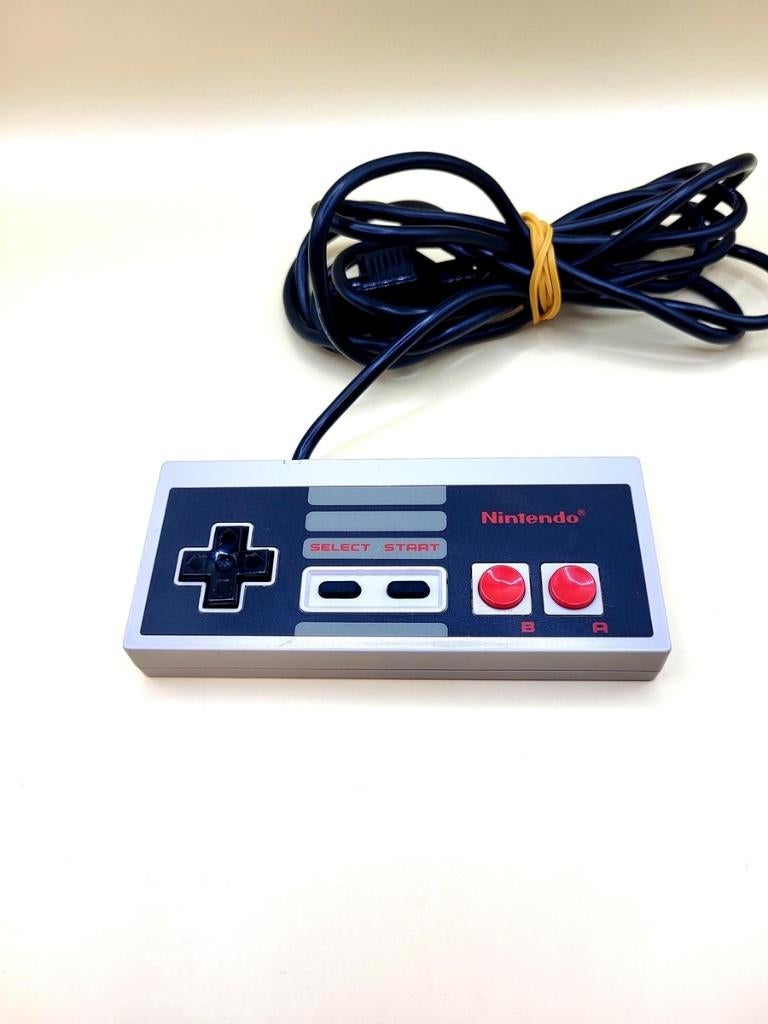 Nintendo NES Controller, Nintendo support, 1 speler, Ophalen of Verzenden, Zo goed als nieuw