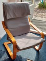 IKEA Poäng Stoel - Comfortabele Fauteuil met Grijze Kussens, Huis en Inrichting, Ophalen, Gebruikt, Modern, Scandinavisch, Stof