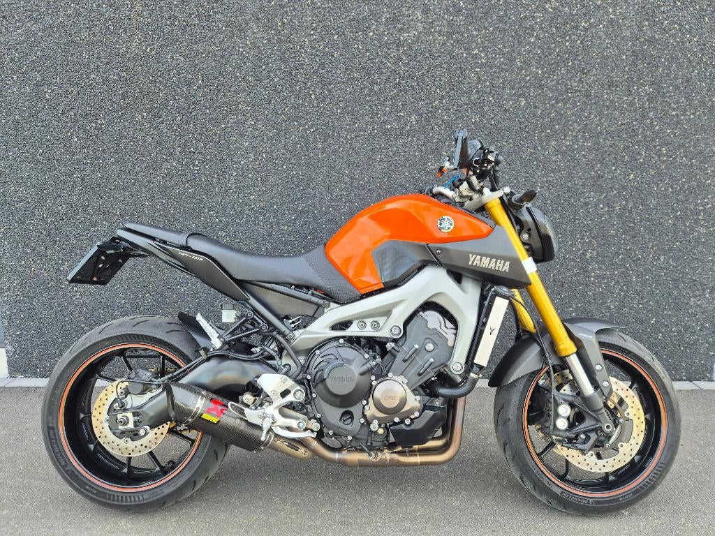 Yamaha MT-09 Blazing Orange 2014, Motoren, Occasion, Motorrijbewijs A, 3 cilinders, Particulier