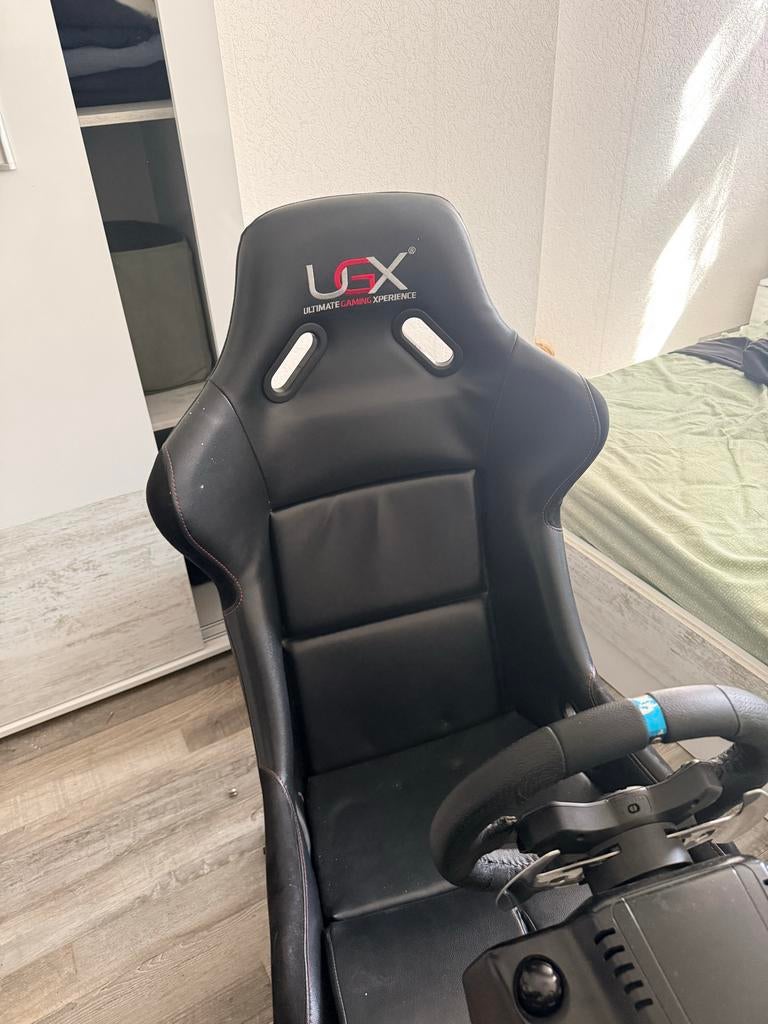 Logitech G29 Racing Set met Racing Seat en Shifter, Spelcomputers en Games, Ophalen, Gebruikt