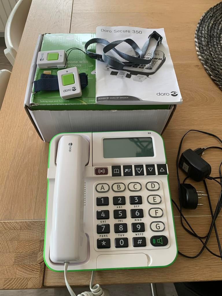 Senioren telefoon, Telecommunicatie, Vaste telefoons | Niet Draadloos, Ophalen of Verzenden, Zo goed als nieuw