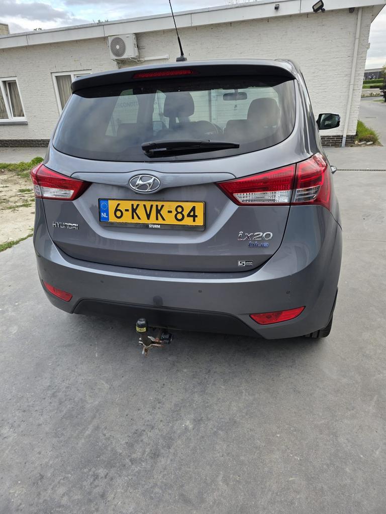 Hyundai iX20 1.4 Cvvt 2013 Grijs, Auto's, Hyundai, Voorwielaandrijving, Stof, 4 cilinders, 1396 cc