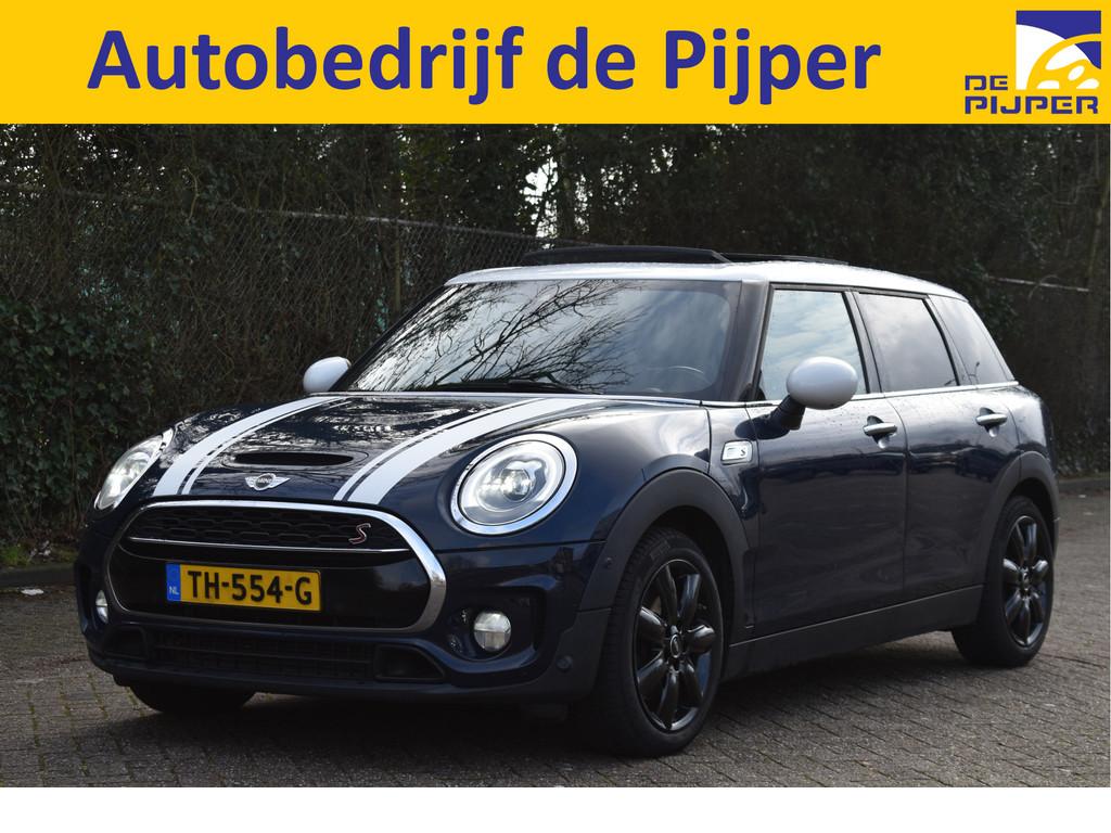 MINI Clubman 2.0 Cooper S Chili 192PK | Open dak | Keyless |, Gebruikt, Blauw, Leder en Stof, 1365 kg