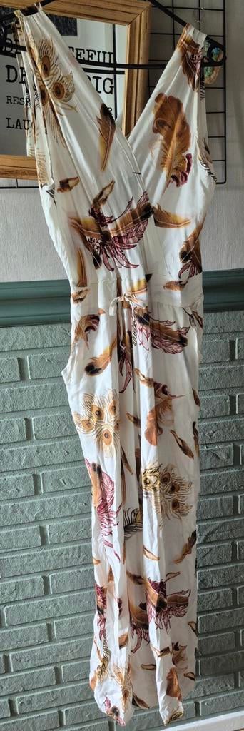 Lucky Style jumpsuit met verenprint maat M, Kleding | Dames, Jumpsuits, Ophalen of Verzenden, Zo goed als nieuw, Maat 38/40 (M)