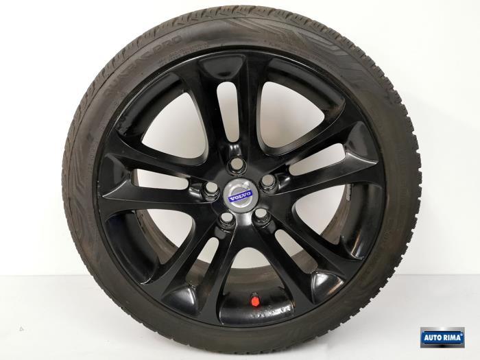 Sportvelgenset + winterbanden van een Volvo V50, Auto-onderdelen, Banden en Velgen, Gebruikt, -, -, Ophalen of Verzenden