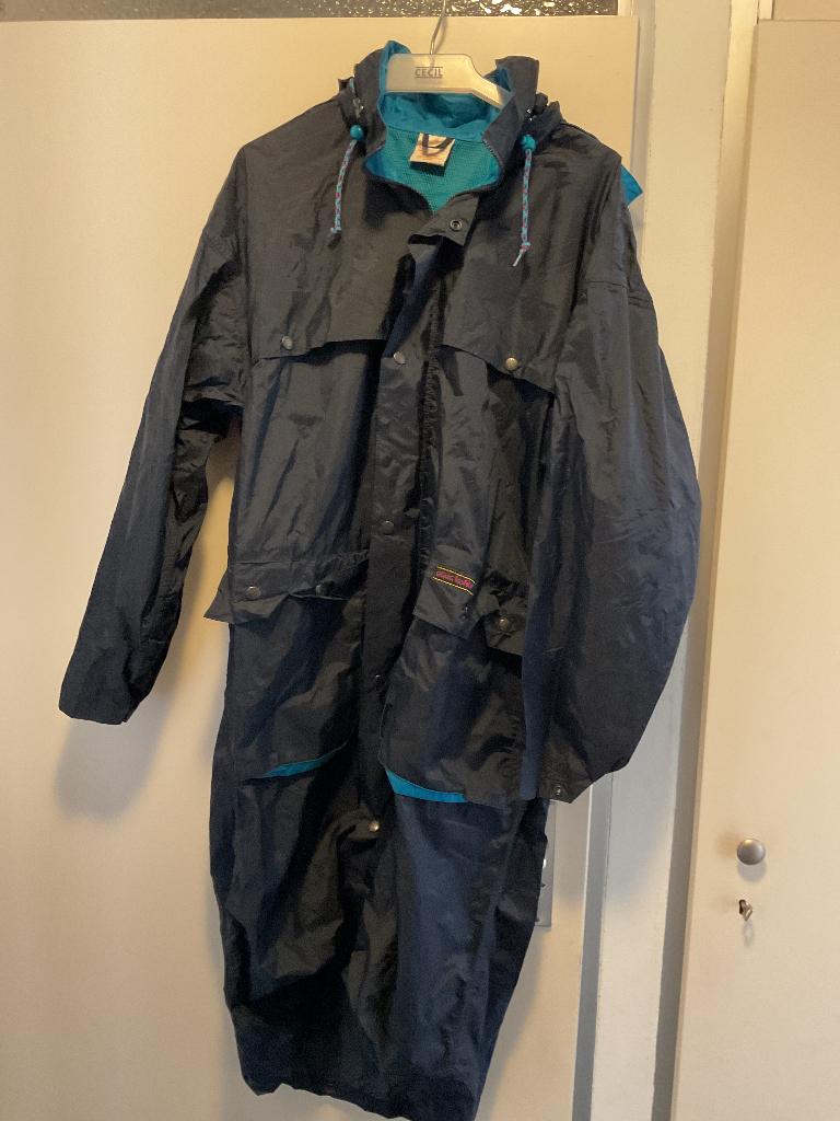 Regenjas, Ophalen of Verzenden, Zo goed als nieuw, Regenjas, Dames