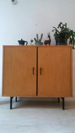 wandmeubel dressoir vintage retro jaren 60 tv meubel, Gebruikt, Teakhout, Ophalen of Verzenden, Minder dan 150 cm