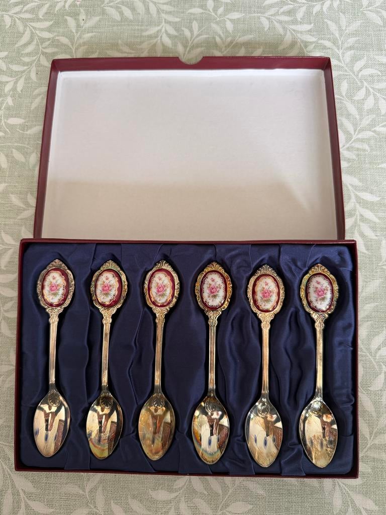 6 verzilverde theelepeltjes ‘Lady Hamilton'  Royal Albert,, Verzenden