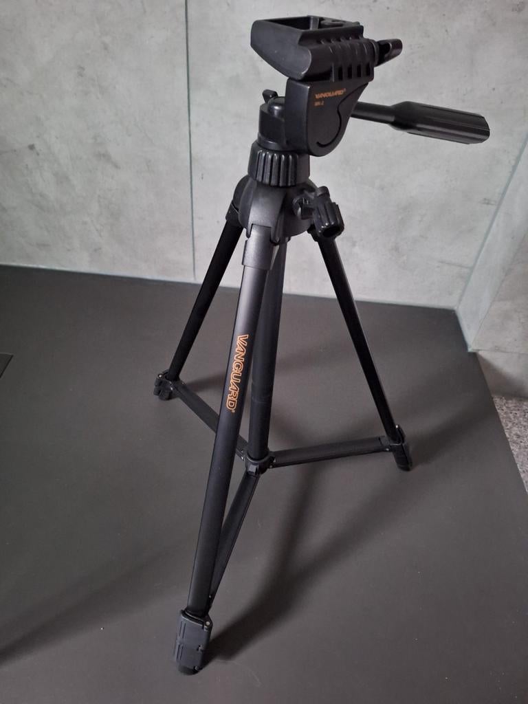 Vanguard aluminium 3 poot statief, Ophalen of Verzenden, Zo goed als nieuw, Minder dan 150 cm, Driepoot