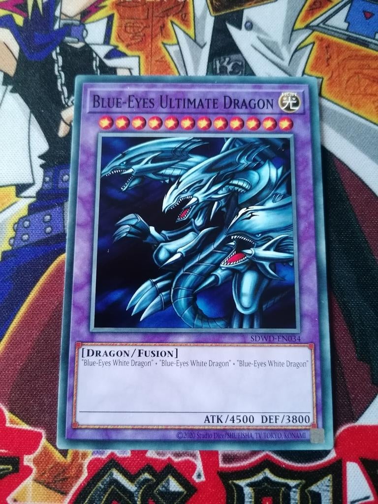 Blue-Eyes Ultimate Dragon - SDWD - Yu-Gi-Oh, Hobby en Vrije tijd, Verzamelkaartspellen | Yu-gi-Oh!, Ophalen of Verzenden, Zo goed als nieuw