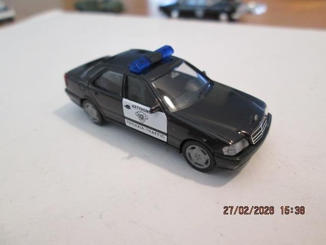 HO Herpa 186513 Mercedes C 220 politie Griekenland / Cyprus, Ophalen of Verzenden, Zo goed als nieuw, Auto, Herpa