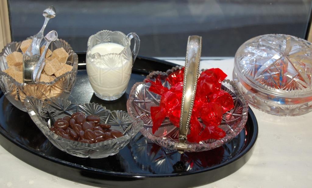 ROOMSTEL, KOEKDOOS, SCHAALTJE/BEUGEL ZILVER EN SCHUITJE, Antiek en Kunst, Antiek | Glas en Kristal, Verzenden
