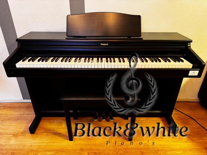 Roland digitale elektische piano . Incl garantie, Muziek en Instrumenten, Keyboards, Zo goed als nieuw, 88 toetsen, Roland, Aanslaggevoelig