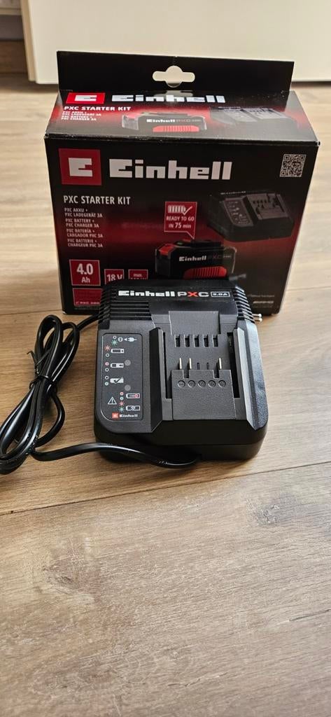 Einhell pxc acculader 18v. 3A. NIEUW in de originele doos., Ophalen of Verzenden, Nieuw