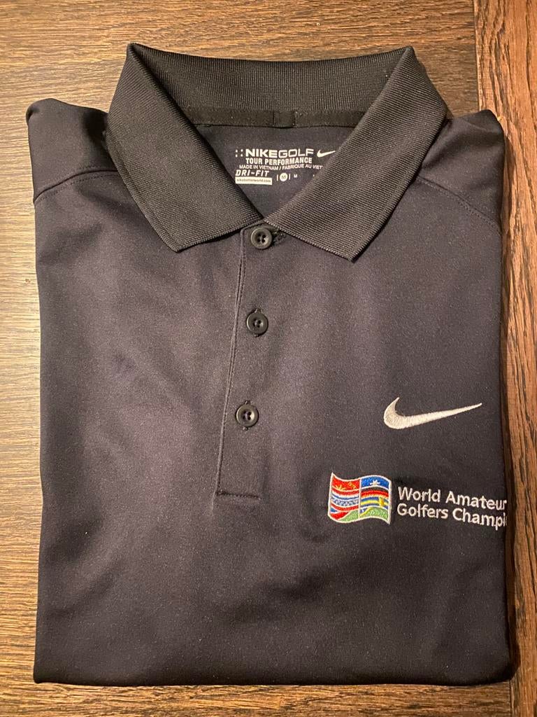 NIKE TOUR PERFORMANCE DRI FIT GOLF POLO - ZWART ( MEDIUM ), Sport en Fitness, Golf, Ophalen, Zo goed als nieuw, Kleding